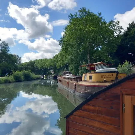 Bateau Sur Le Canal Du Midi * Ramonville-Saint-Agne